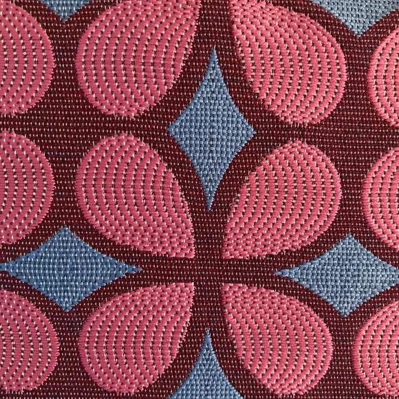 Stylish Pink and Blue Handmade Maruca Crossbody Bag - Picture 4 of 9